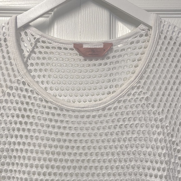 SJS Mesh Top - Picture 2 of 3